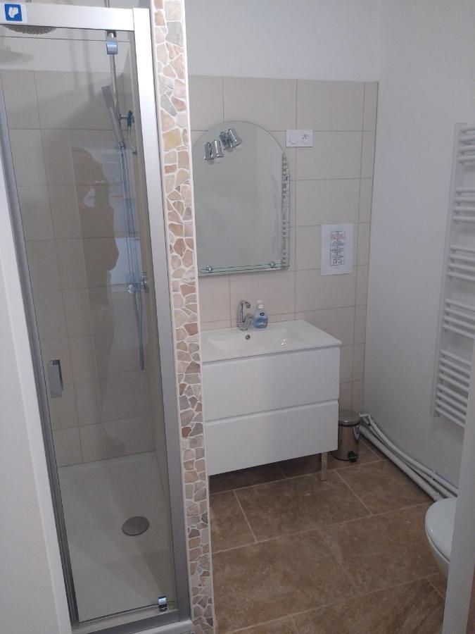 Maison De Village Confortable Entierement Renovee Saint-Just  Eksteriør billede