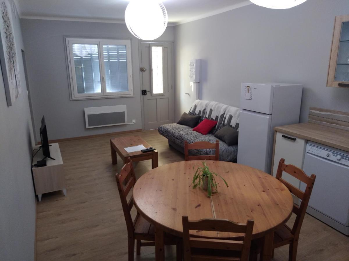 Maison De Village Confortable Entierement Renovee Saint-Just  Eksteriør billede